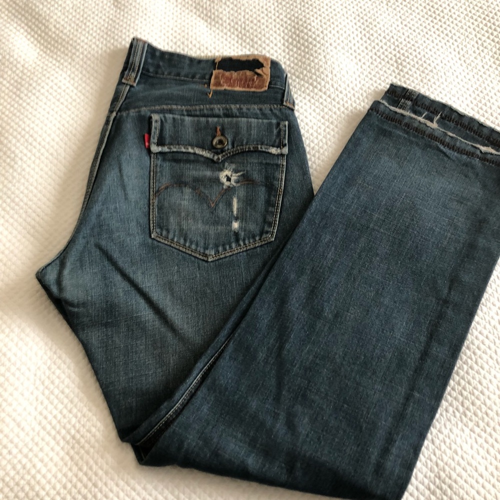 Men’s Levi Slim Straight denim Jeans, no flaws